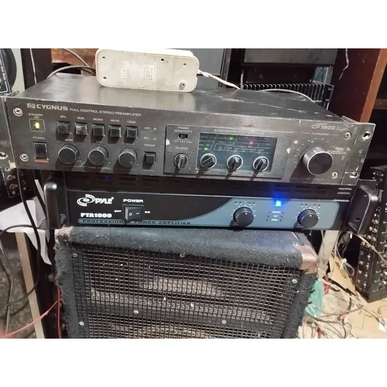 Pre Amplificador Cygnus Cp1800