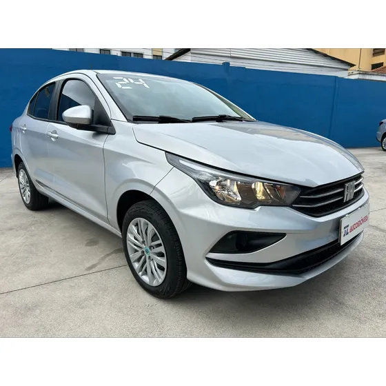 Fiat Cronos 1.3 Drive Flex 4p