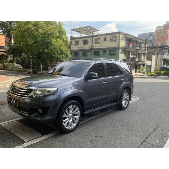 Toyota Fortuner 2.7l