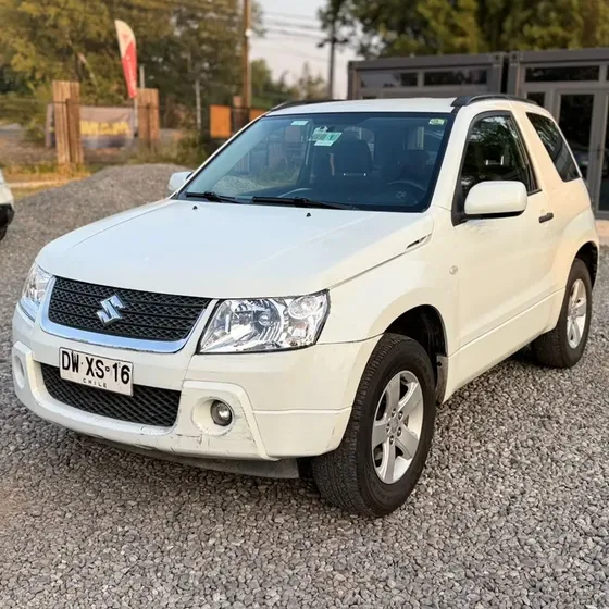 Suzuki Grand Vitara 2012