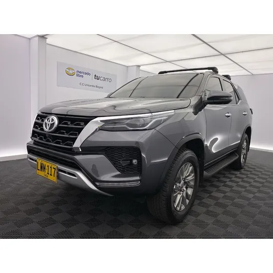Toyota Fortuner 2.7 Srv At 4x2