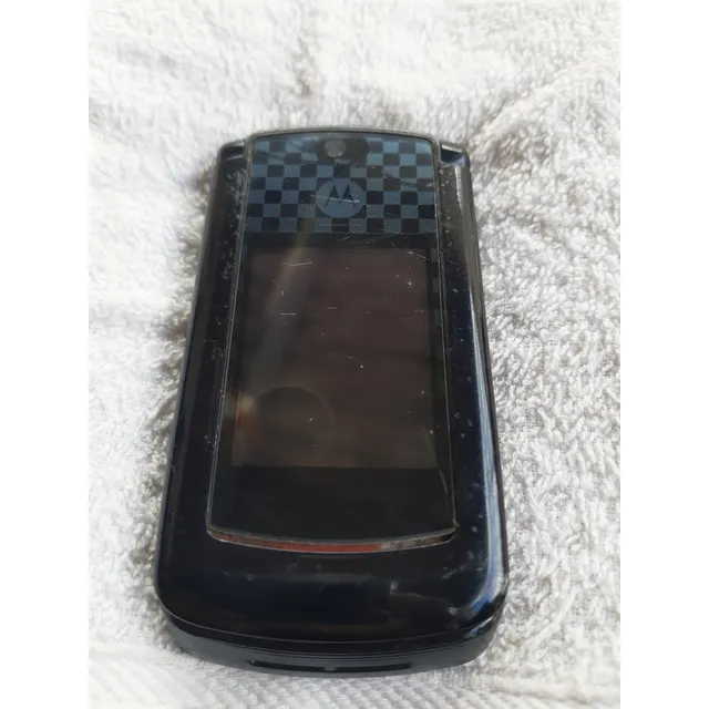 Antigo Motorola Razr V9 Ferrari Raro ( Léia A Descrição )