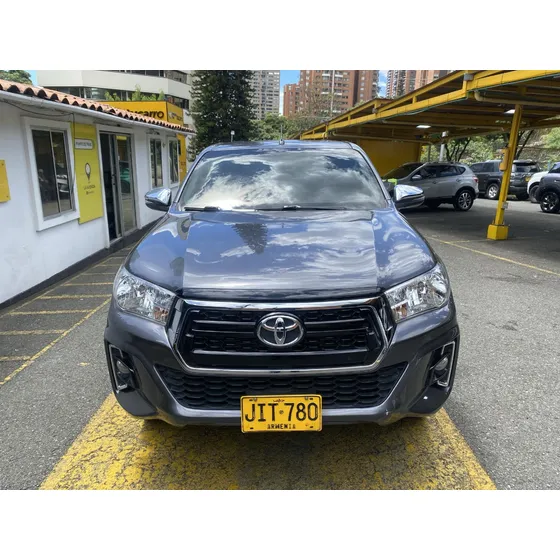 Toyota Hilux 2.8 Srv Diesel At 4x4 2020