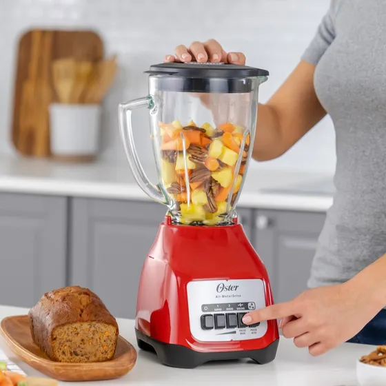 Oster Licuadora De 2 Velocidades Más Pulso Con Vaso De Vidrio Boroclass De 1.5 L 550w Color Rojo Blstkag-rpb