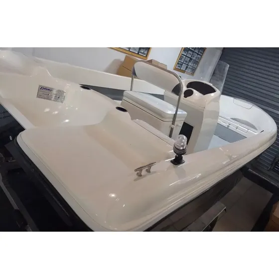 Tracker Kaisser 540 Fishing