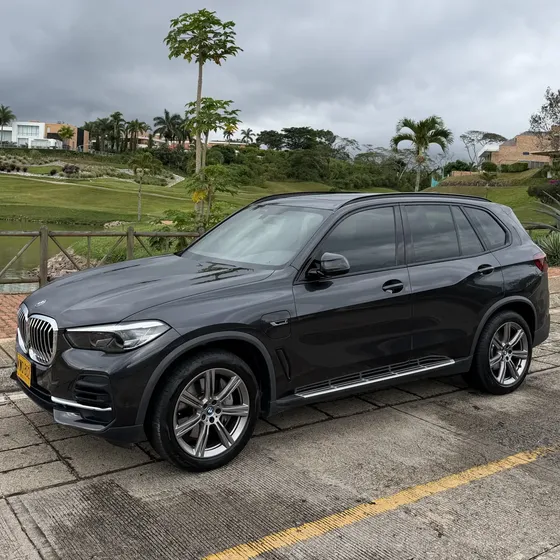 BMW X5 2023 3.0 Xdrive45e