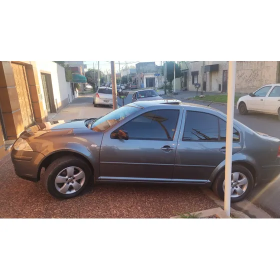 Volkswagen Bora 2.0 Trendline 115cv