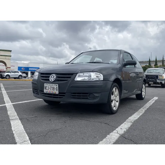 Volkswagen Pointer 1.6 City Mt