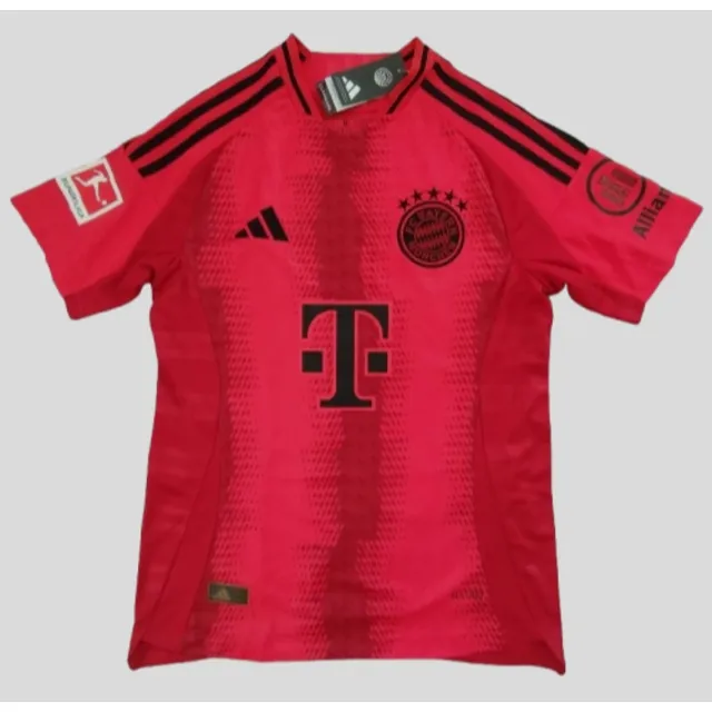 Nueva Franela Oficial Local Del Bayern De Munich.