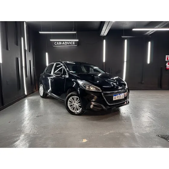 Peugeot 208 1.5 Allure Nav 5p L13