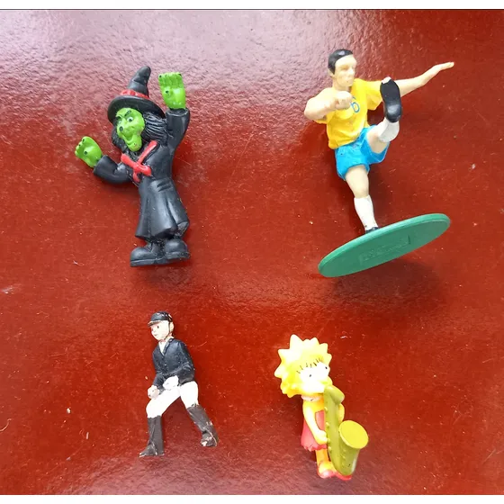 Promocionales Kinder Joy Simpsons Halloween Football + (^o^)