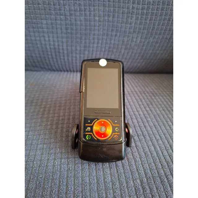 Celular Moto Rock Z6 Retro