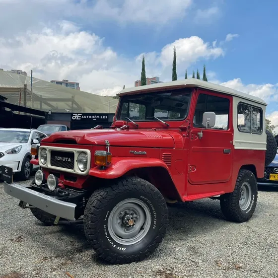 Toyota Land Cruiser Fj 43 4.2