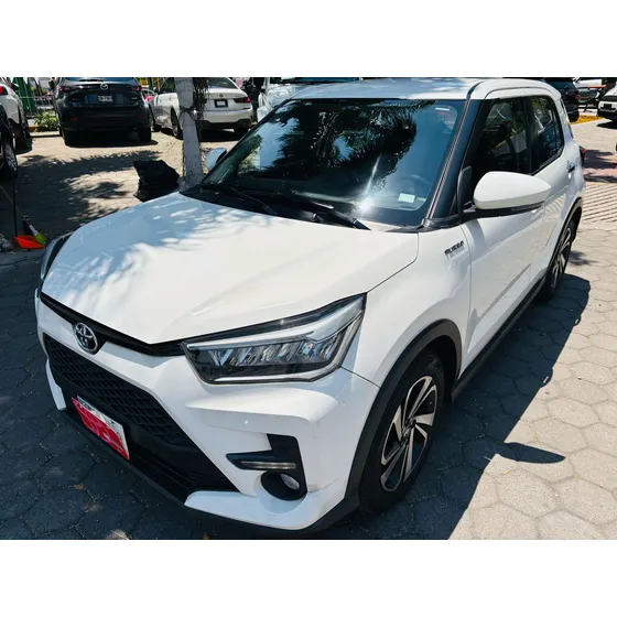 Toyota Raize 1.0t Xle Fwd Cvt