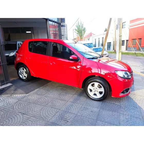 Renault Sandero 1.6 Privilege 105cv