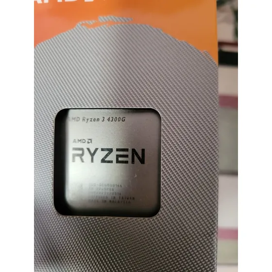 Procesador Amd Ryzen 3 4300g 3.8 Ghz 4 Nucleos Ddr4