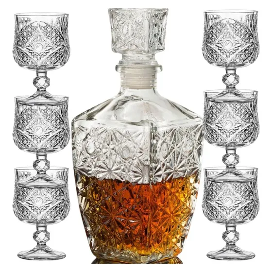 Garrafa De Vidro Quadrada + 6 Mini Taça Dose Whisky Licor