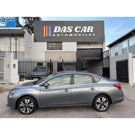 Nissan Sentra 1.8 Exclusive Pure Drive