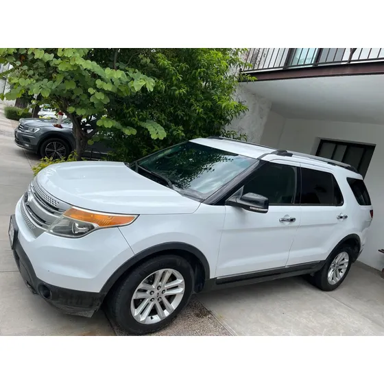 Ford Explorer 3.5 Xlt Piel Mt