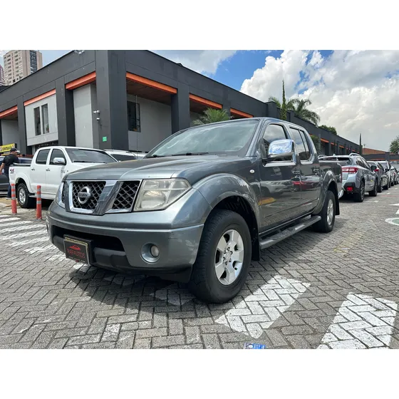 Nissan Navara 2.5 High Lujo