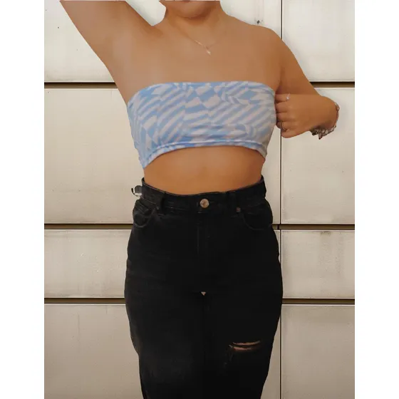 Polera Top Multiformas De Cuadros Blancos Y Celestes