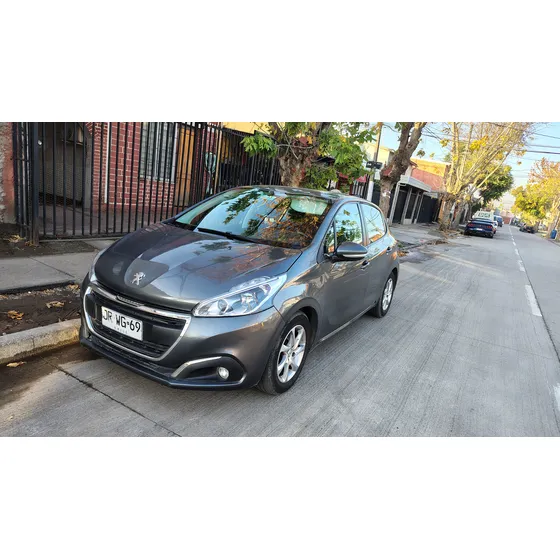 Peugeot 208 Active 1.6 Bluehdi 100hp