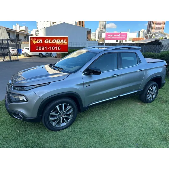 Fiat Toro 2.0 Volcano 4x4 Aut. 4p