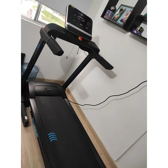 Se Vende Caminadora Trotadora Angers 2.0 Plegable Negro