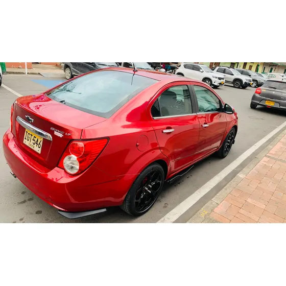 Chevrolet Sonic 1.6 Lt 4 P