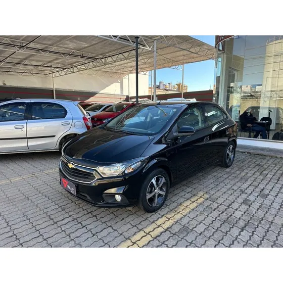Chevrolet Onix Onix 1.4 Mpfi Ltz 8v Flex 4p Automático