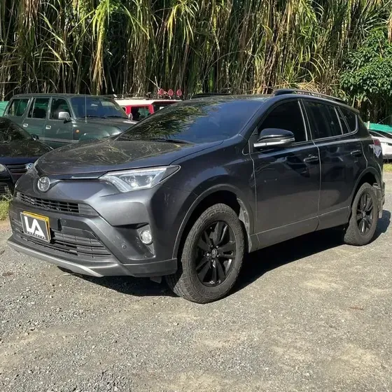 Toyota Rav4 2017 2.0 Street