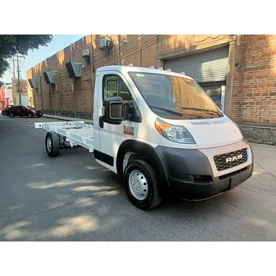 Ram Promaster 3.7 3500 At