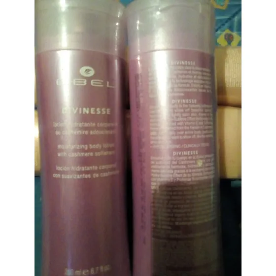Loción Hidratante Corporal Suavizantes Decashimere200ml Ebel