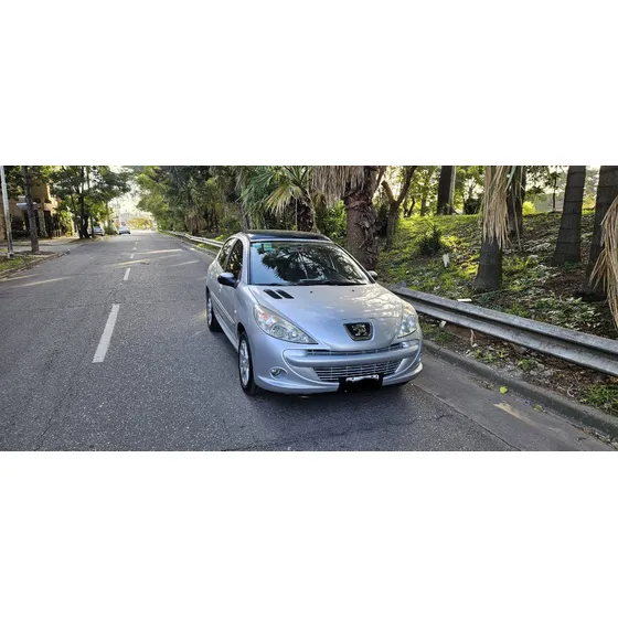 Peugeot 207 1.4 Xt Hdi