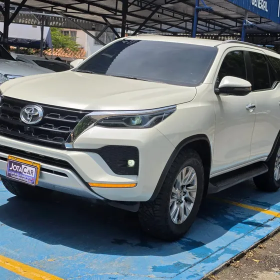 Toyota Fortuner 2022 2.7l