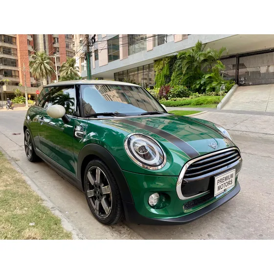 Mini Cooper Edición 60 Años Aniversario