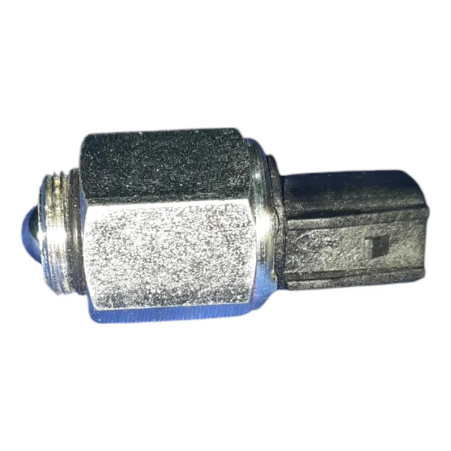 Sensor Retroceso Ford Focus Ecosport Corto 2 Pines Cuadrado