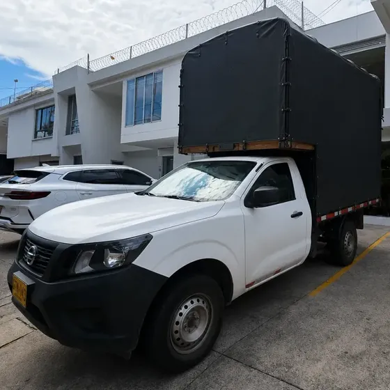 Nissan Np300 Frontier 2020 2.5l