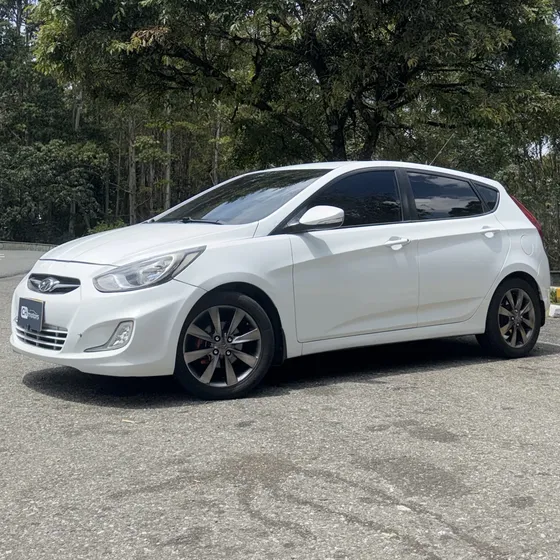 Hyundai Accent I25 2014 1.6l I25
