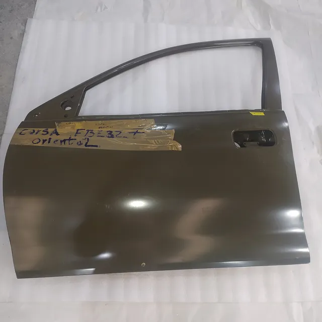 Puerta Delantera Izq Chevrolet Corsa Classic Sedán 96-06