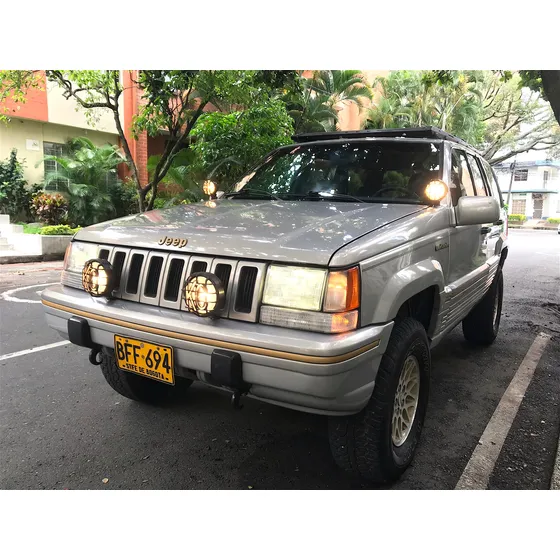 Jeep Grand Cherokee 5.2 Limited