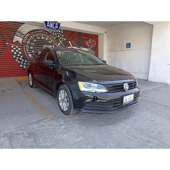 Volkswagen Jetta 2.0 L4 At