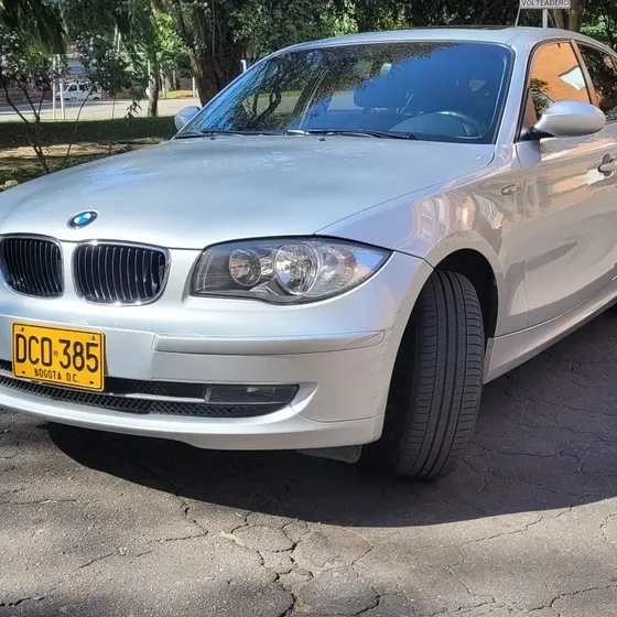 BMW Serie 1 2009 2.0 120i E87