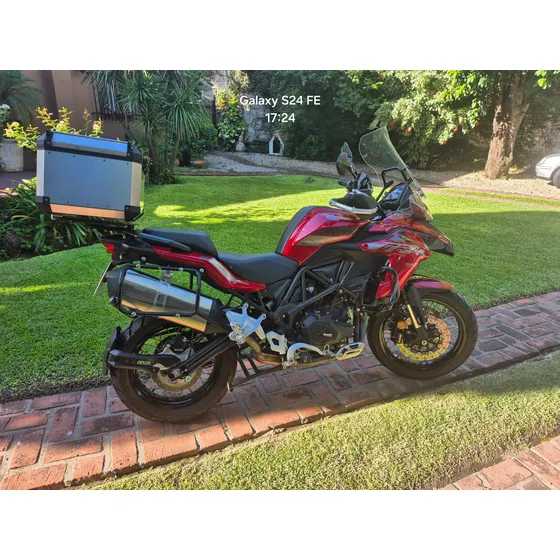 Benelli Trk 502x 