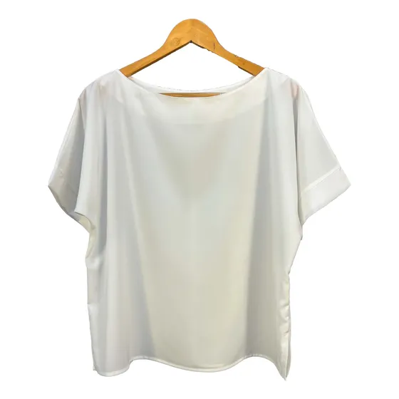 Blusa De Crep Cuello Bote Talle Grande 