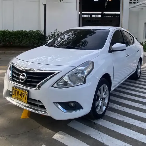 Nissan Versa 2018 1.6 Advance Cvt