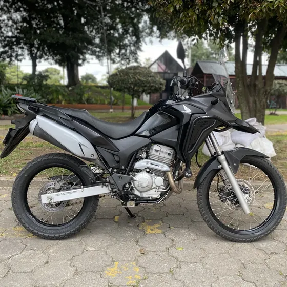 Honda Xre 300 Abs