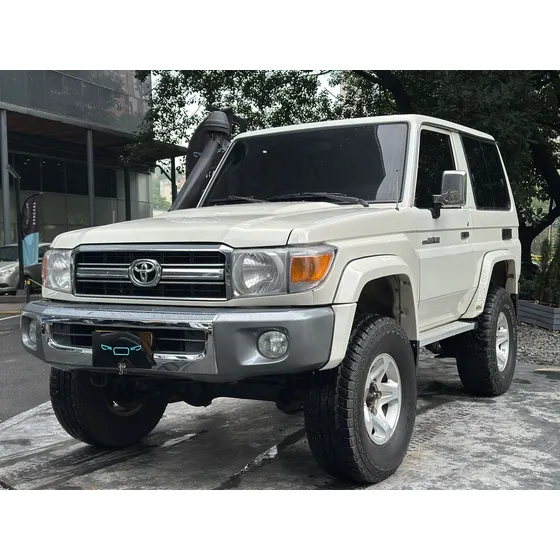 Toyota Land Cruiser 4.0 Grj70 4x4
