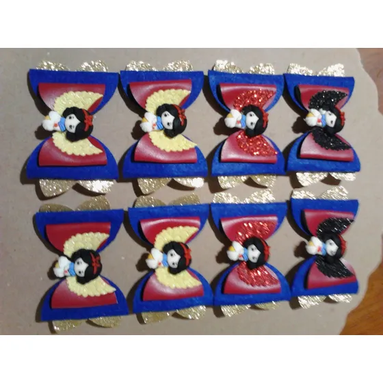 Lazos Personajes En Cuerina Y Vinil  Para Niñas
