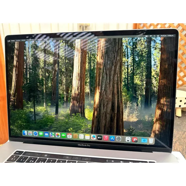 Apple Macbook Pro A2141, Intel Core I9, 16gb Ram, 1tb Ssd Gris